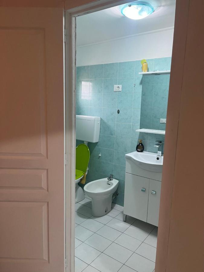 Via garibaldi Apartment Ventimiglia Bagian luar foto